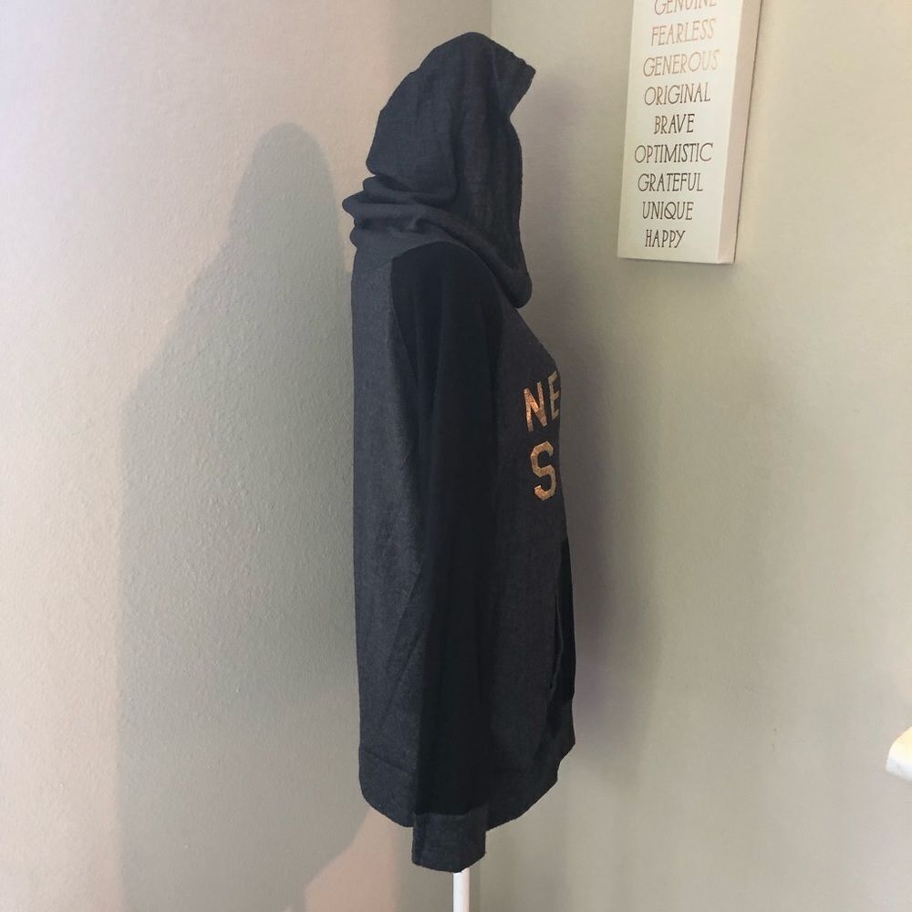 Cloudless Super Soft Sleep Hoodie - Picture 3 of 5